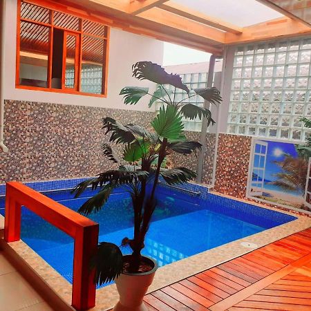 Hotel Golden Star Икитос Экстерьер фото