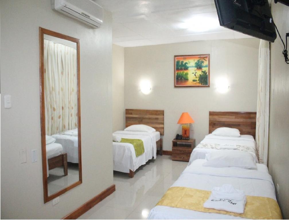 Hotel Golden Star Икитос Экстерьер фото