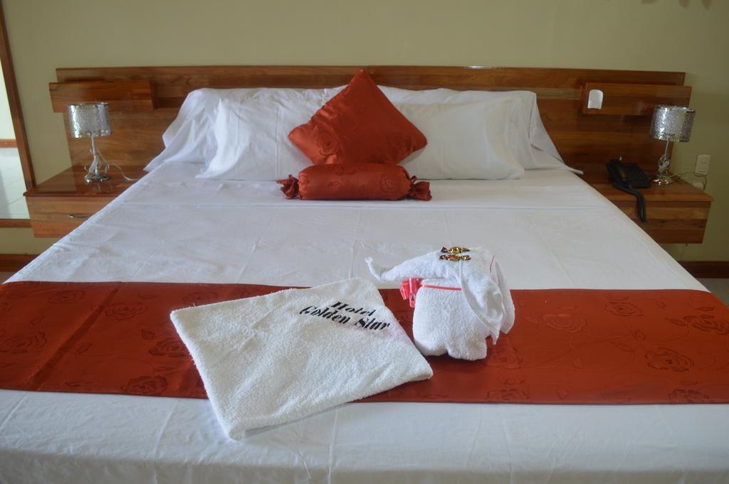 Hotel Golden Star Икитос Экстерьер фото