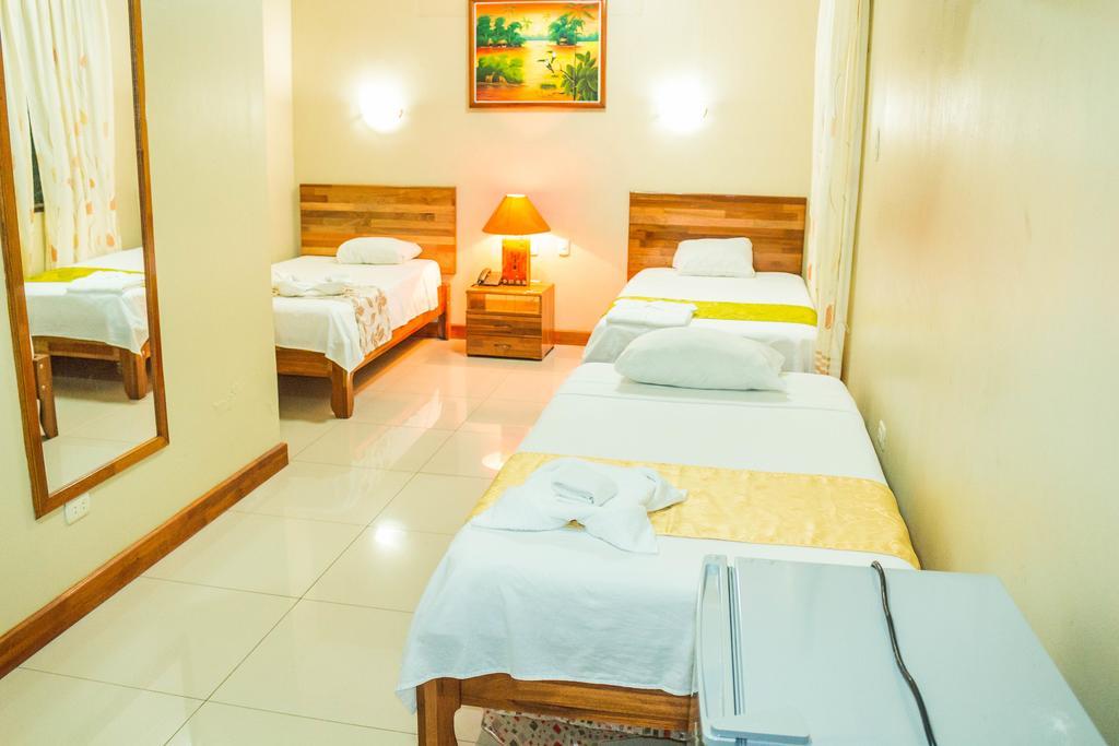 Hotel Golden Star Икитос Экстерьер фото