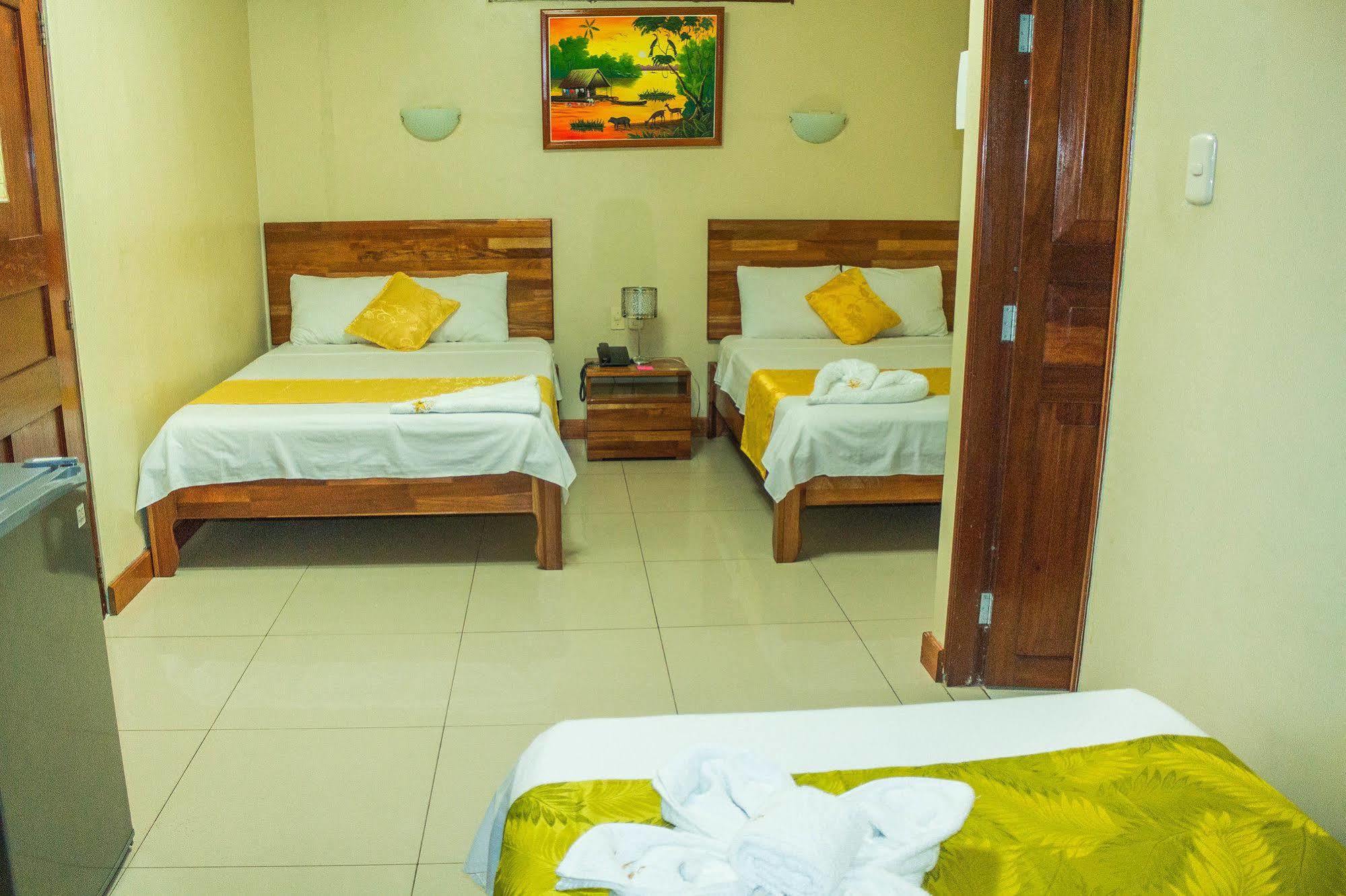 Hotel Golden Star Икитос Экстерьер фото