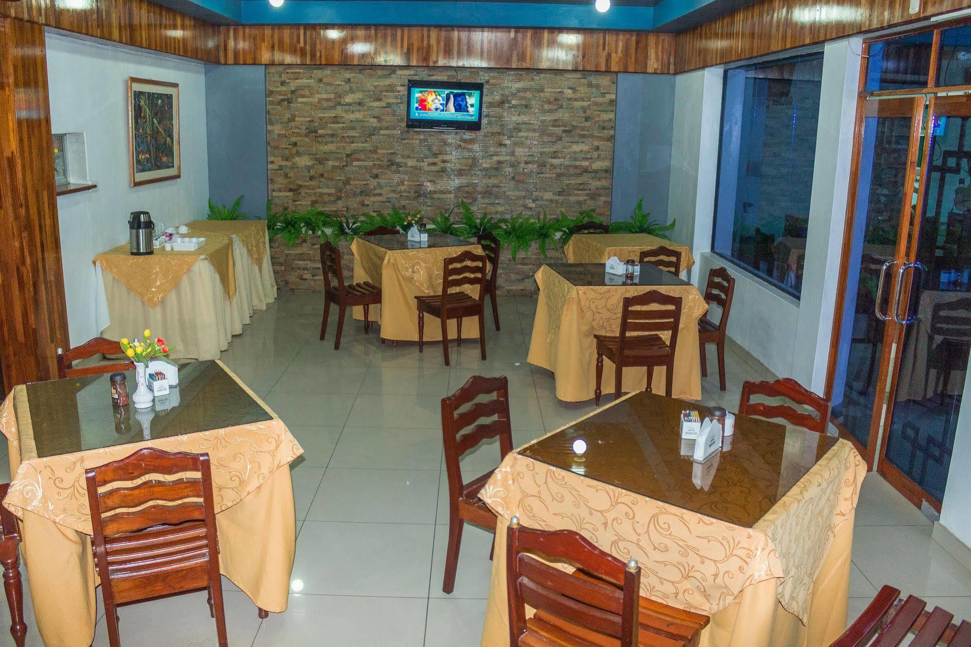 Hotel Golden Star Икитос Экстерьер фото